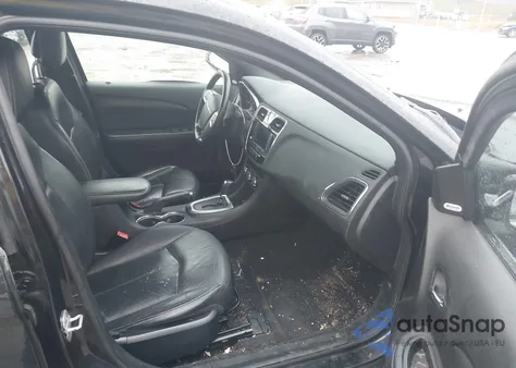 2011 Chrysler 200 Limited из США, поврежденный, VIN 1C3BC2FG7BN516530